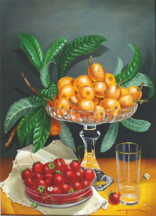 Pie de postre con nisperos